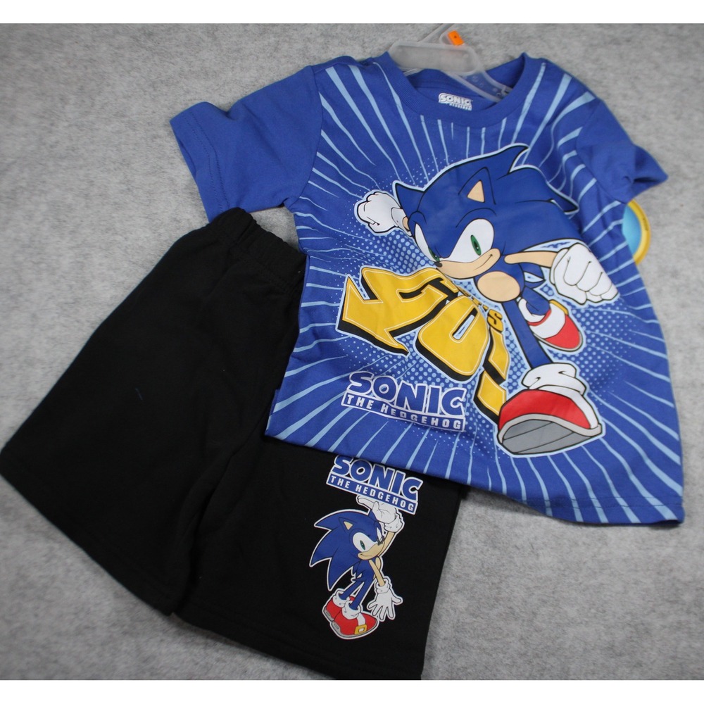 Boys Sonic The hedgehog 2 pc shirt and shorts outfit size 4 NWT
